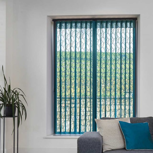 Oval-Teal-Vertex-Blind1